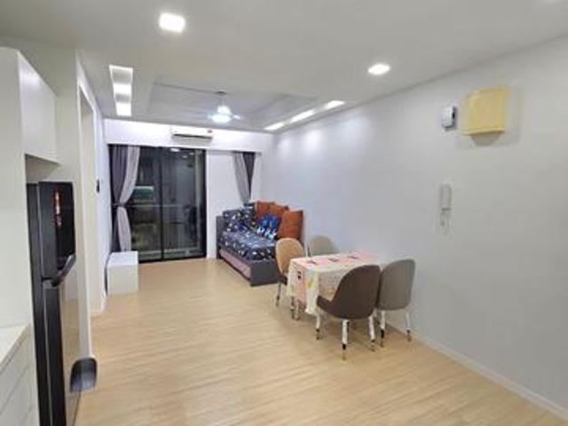 Montena Suite 2R2B Fully Furnished Available 13 Aug