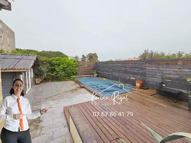 Montendre 17130 Achat / Vente maison 5 pièces t5 piscine terrasse