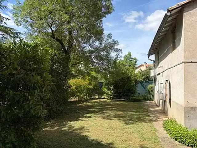 Monteils 82300 Location appartement 3 pièces t3 jardin cave
