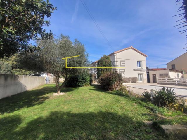 Montélimar Maison avec 4 chambres située à 5 Minutes à pie