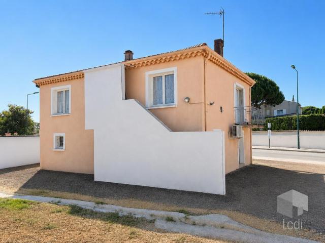 MONTELIMAR, maison de 70 m2 et 70 m2 aménageable