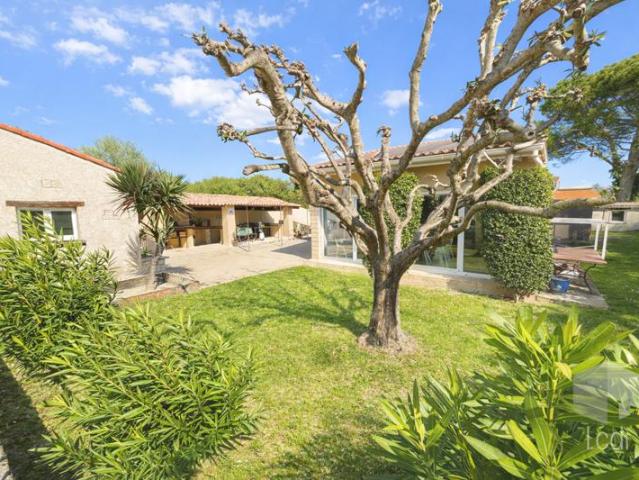 MONTÉLIMAR, maison de plain pied de 124 m2 avec piscine
