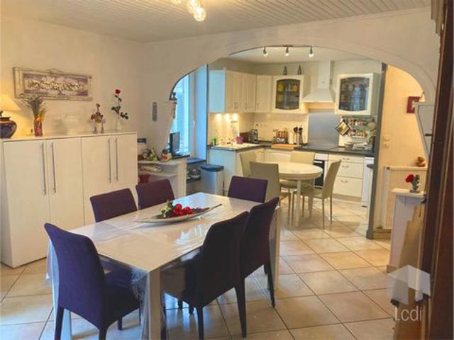 MONTÉLIMAR, maison d'environ 100 m2 avec 2 garages
