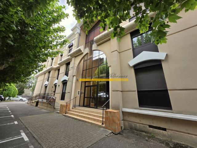 Montélimar appartement T2 avec parking privé dans résidenc