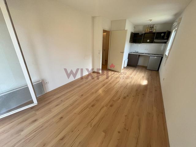 Montélimar T2 de 37 m² avec balcon et parking, Montelimar