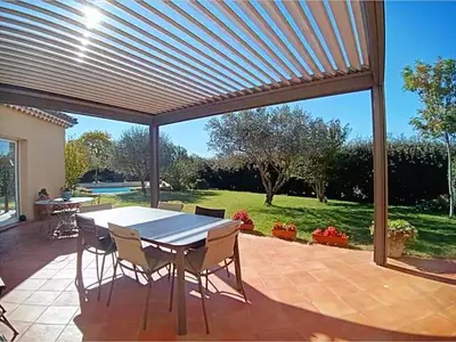 Montélimar 26200 Achat / Vente maison 7 pièces t7 piscine terrasse