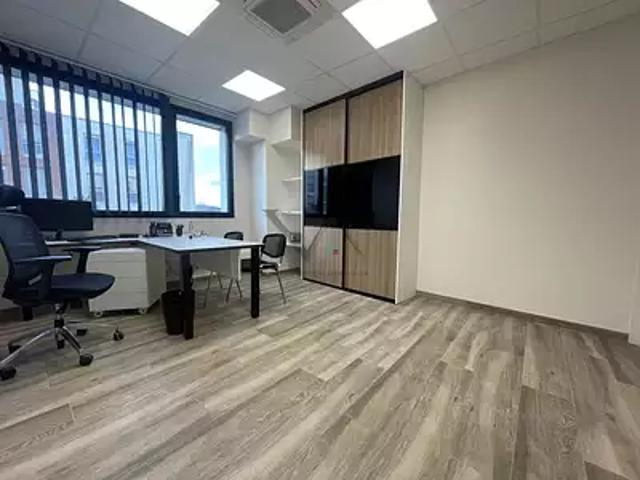 Montélimar 26200 Achat / Vente divers 5 pièces