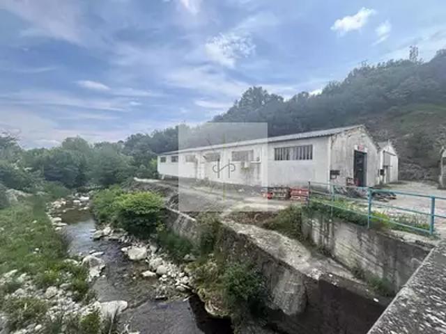 Montélimar 26200 Achat / Vente divers 3 pièces
