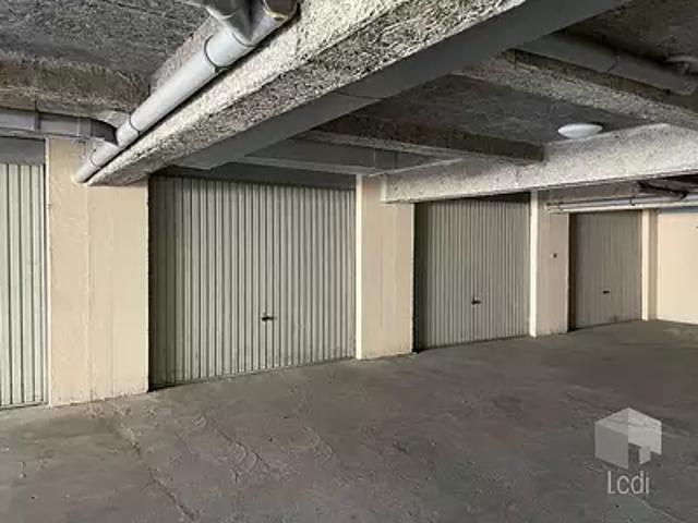 Montélimar 26200 Achat / Vente parking