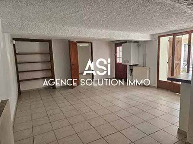 Montélimar 26200 Location appartement 2 pièces t2 au dernier étage