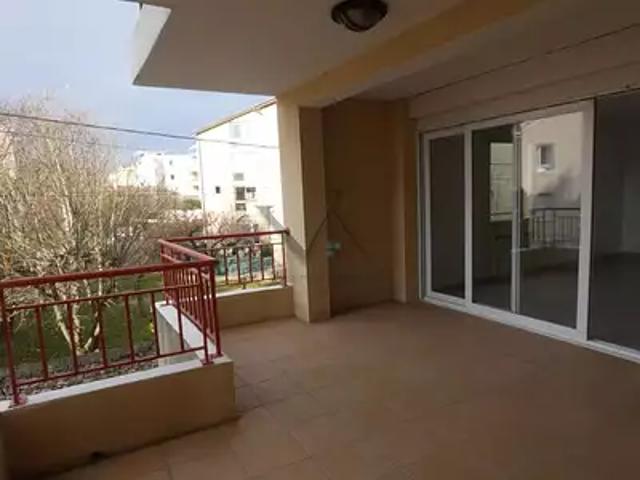 Montélimar 26200 Location appartement 3 pièces t3