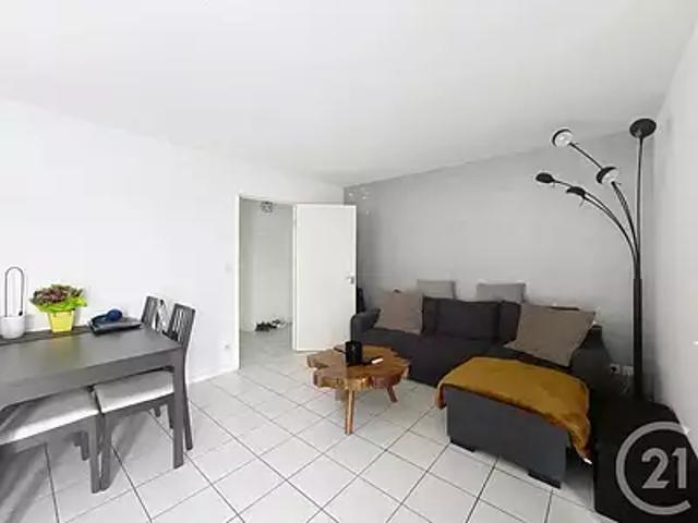 Montereau Fault Yonne 77130 Achat / Vente appartement 3 pièces t3