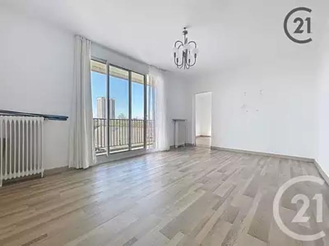 Montereau Fault Yonne 77130 Achat / Vente appartement 3 pièces t3