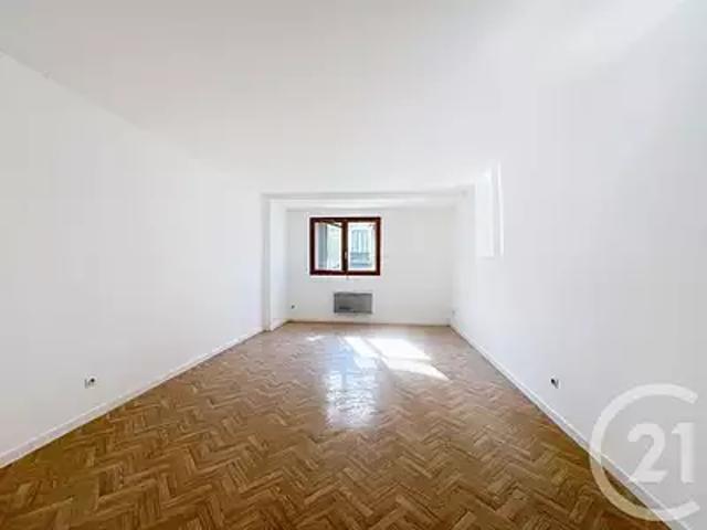 Montereau Fault Yonne 77130 Achat / Vente appartement 3 pièces t3