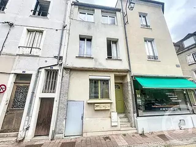 Montereau Fault Yonne 77130 Achat / Vente immeuble