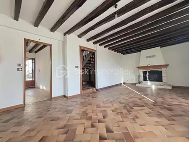 Montereau Fault Yonne 77130 Achat / Vente maison 5 pièces t5 cave