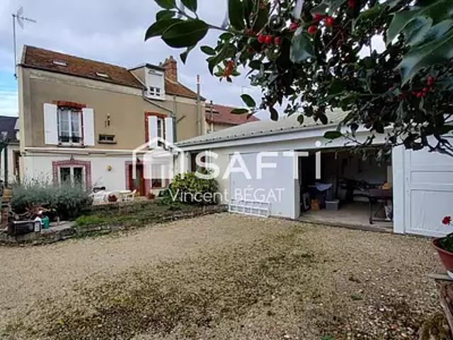Montereau Fault Yonne 77130 Achat / Vente maison 8 pièces t8 terrasse parking