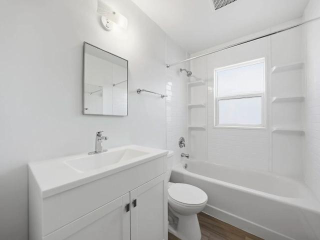 Monterey Apartments 1 Bedroom Apartment for Rent at 3838 Retallack St, Regina, SK S4S 3B8 Albert Park