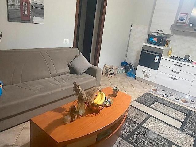 MONTEROTONDO SCALO GRAZiOSO BILOCALE ARREDATO
