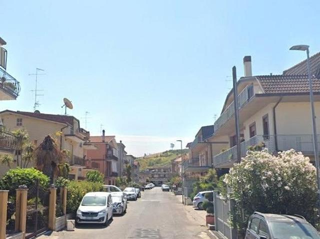 Monterotondo quadrilocale soleggiato
