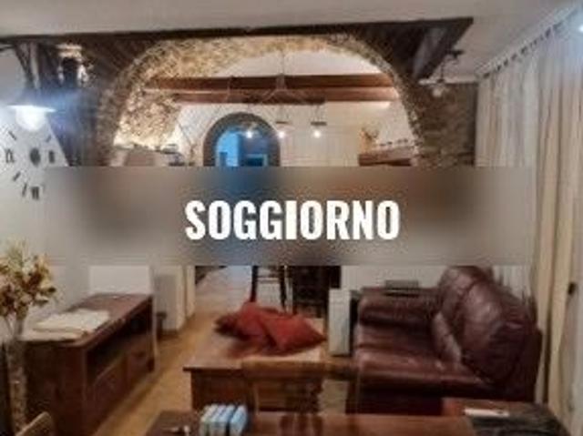MONTEROTONDO TRILOCALe ARREDATO SU DUE LIVELLI