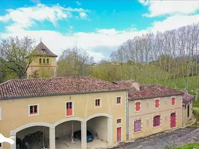 Montestruc sur Gers 32390 Achat / Vente maison 10 pièces t10 parking
