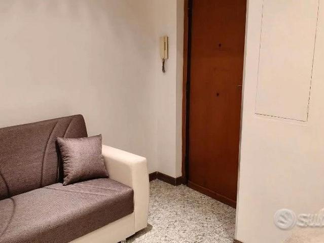 MONTESACRO CONCA D'ORO BILOCALE ARREDATO CoLLEGATO