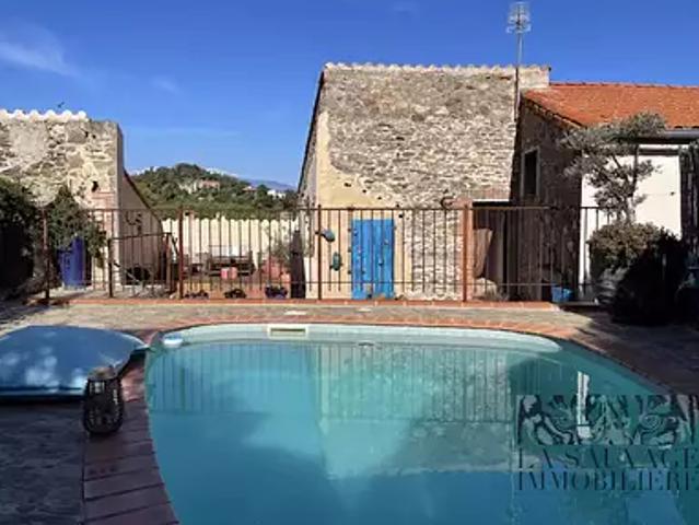 Montesquieu des Albères 66740 Achat / Vente maison 9 pièces t9