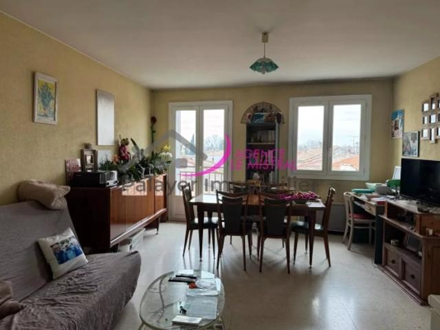 MONTEUX APPARTEMENT T3 DE 67 M² HAB. ENV. AVEC CAVE