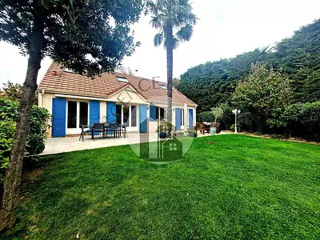 Montévrain 77144 Achat / Vente maison 6 pièces t6 au dernier étage parking