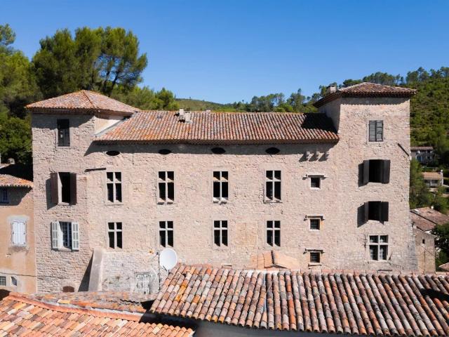 Montfort sur Argens Château du XIIIème siècle 813m² Montfort sur Argens