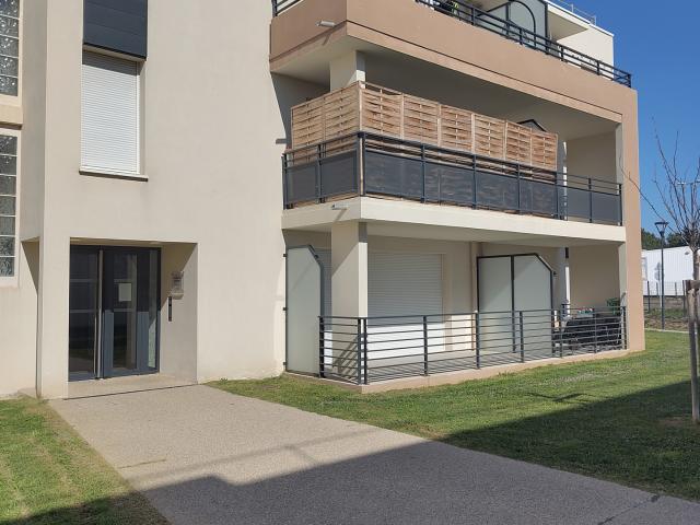 Montfavet, Le Clos de la Mathe, beau T3 au premier étage, avec parking
