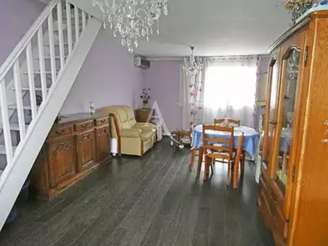 Montfermeil 93370 Achat / Vente maison 5 pièces t5 au dernier étage