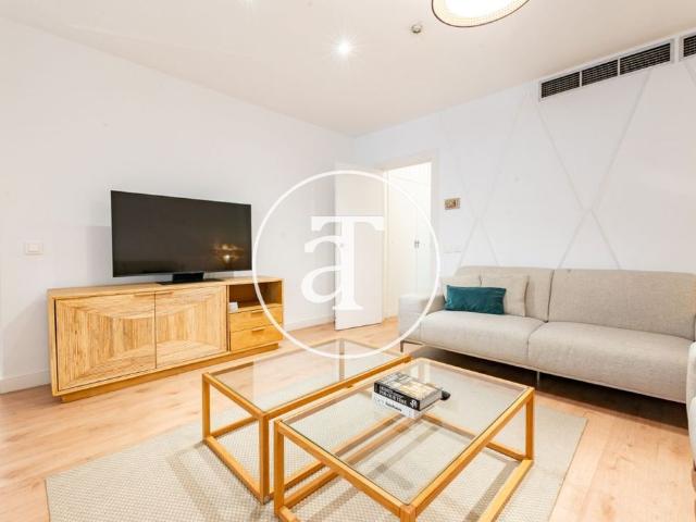 Monthly rental apartment with 2 bedrooms and 2 bathrooms with pool in the exclusive Recoletos neighborhood
