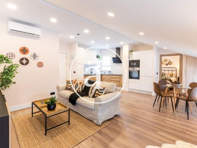 Monthly rental penthouse with 2 bedrooms and 1 bathrooms in Prosperidad Chamartín