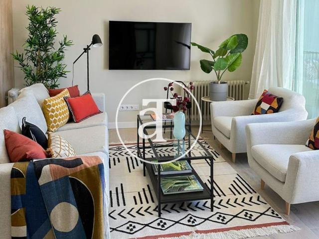 Monthly rental Penthouse with 2 bedrooms, 2 bathrooms and a large outdoor terrace in Recoletos