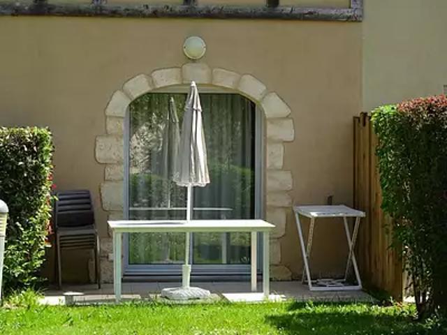 Montignac 24290 Achat / Vente appartement 3 pièces t3 au dernier étage piscine
