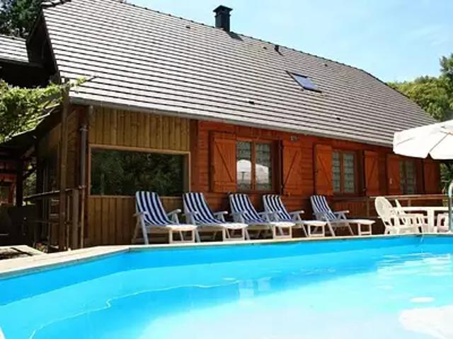 Montignac 24290 Achat / Vente maison 11 pièces t11 piscine jardin