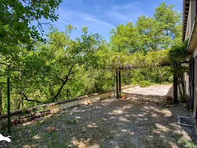 Montignac 24290 Achat / Vente maison 6 pièces t6 parking
