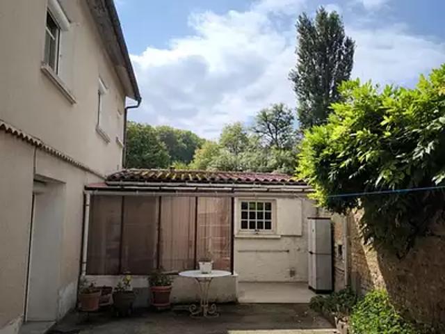 Montignac Charente 16330 Achat / Vente maison 6 pièces t6 cave