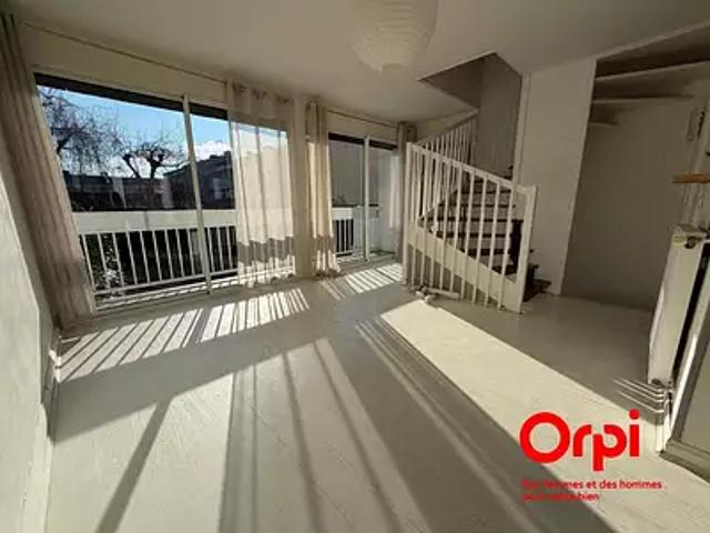 Montigny le Bretonneux 78180 Achat / Vente maison 4 pièces t4 jardin terrasse