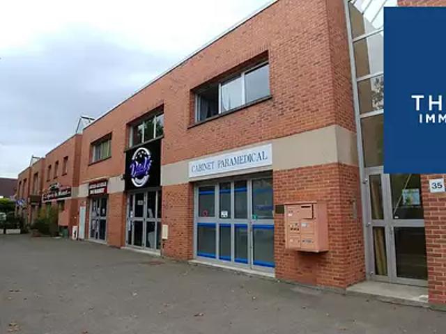 Montigny le Bretonneux 78180 Location divers 1 pièce au dernier étage parking