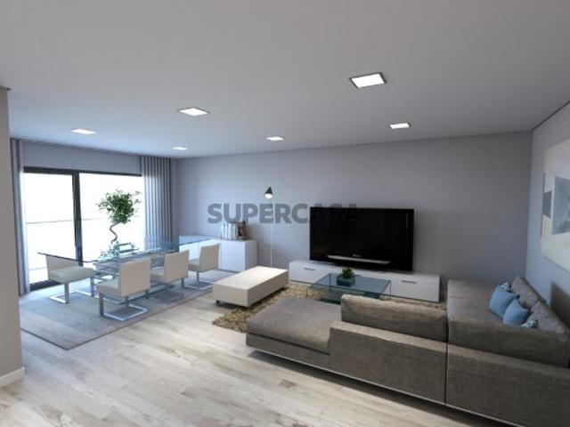 MONTIJO APARTAMENTO T5 DE LUXO 4º. Esq. Parq. 2 Lug