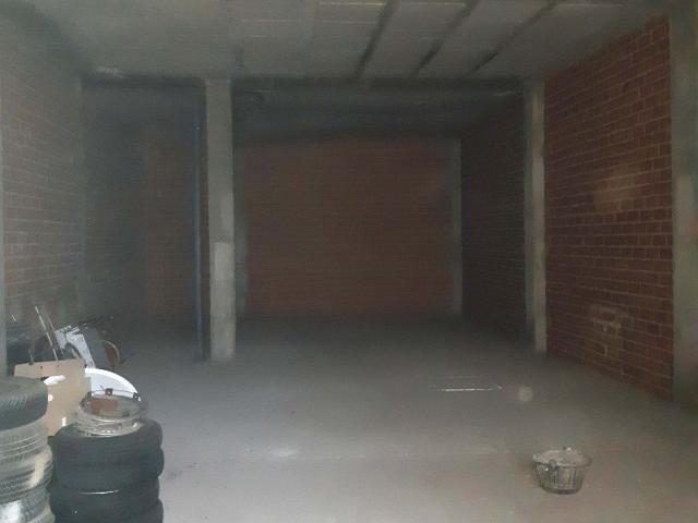 MONTIJO, VENTA O ALQUILER DE LOCAL COMERCIAL EN BRUTO, ZONA CENTRO