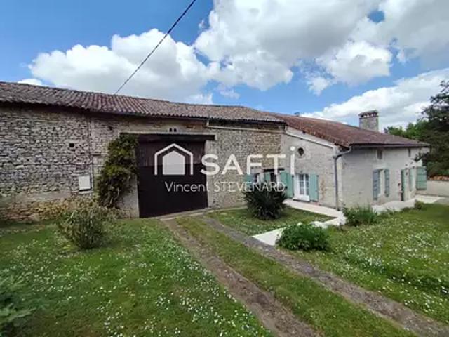 Montjean 16240 Achat / Vente maison 7 pièces t7 terrasse