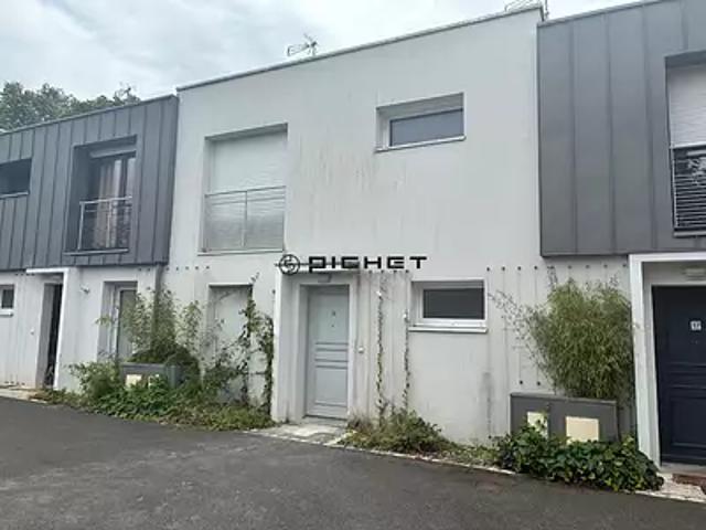 Montlouis sur Loire 37270 Achat / Vente maison 4 pièces t4 au dernier étage parking