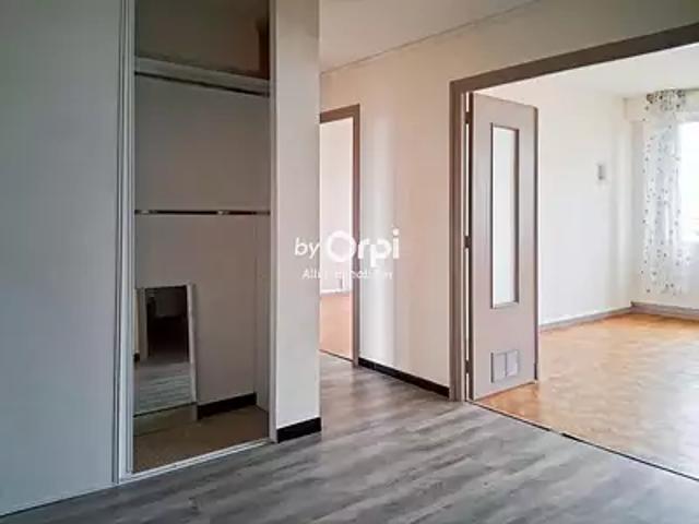 Montluçon 03100 Achat / Vente appartement 3 pièces t3 cave