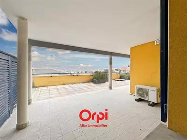 Montluçon 03100 Achat / Vente appartement 3 pièces t3 piscine terrasse