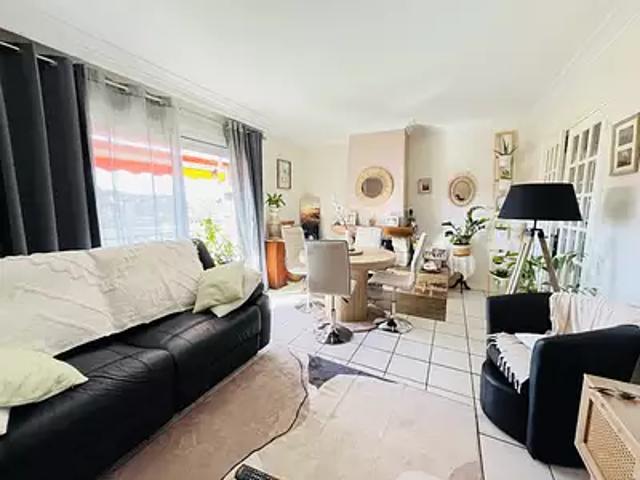 Montluçon 03100 Achat / Vente appartement 4 pièces t4 au dernier étage