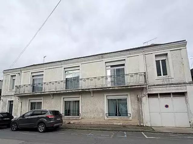 Montluçon 03100 Achat / Vente immeuble au dernier étage